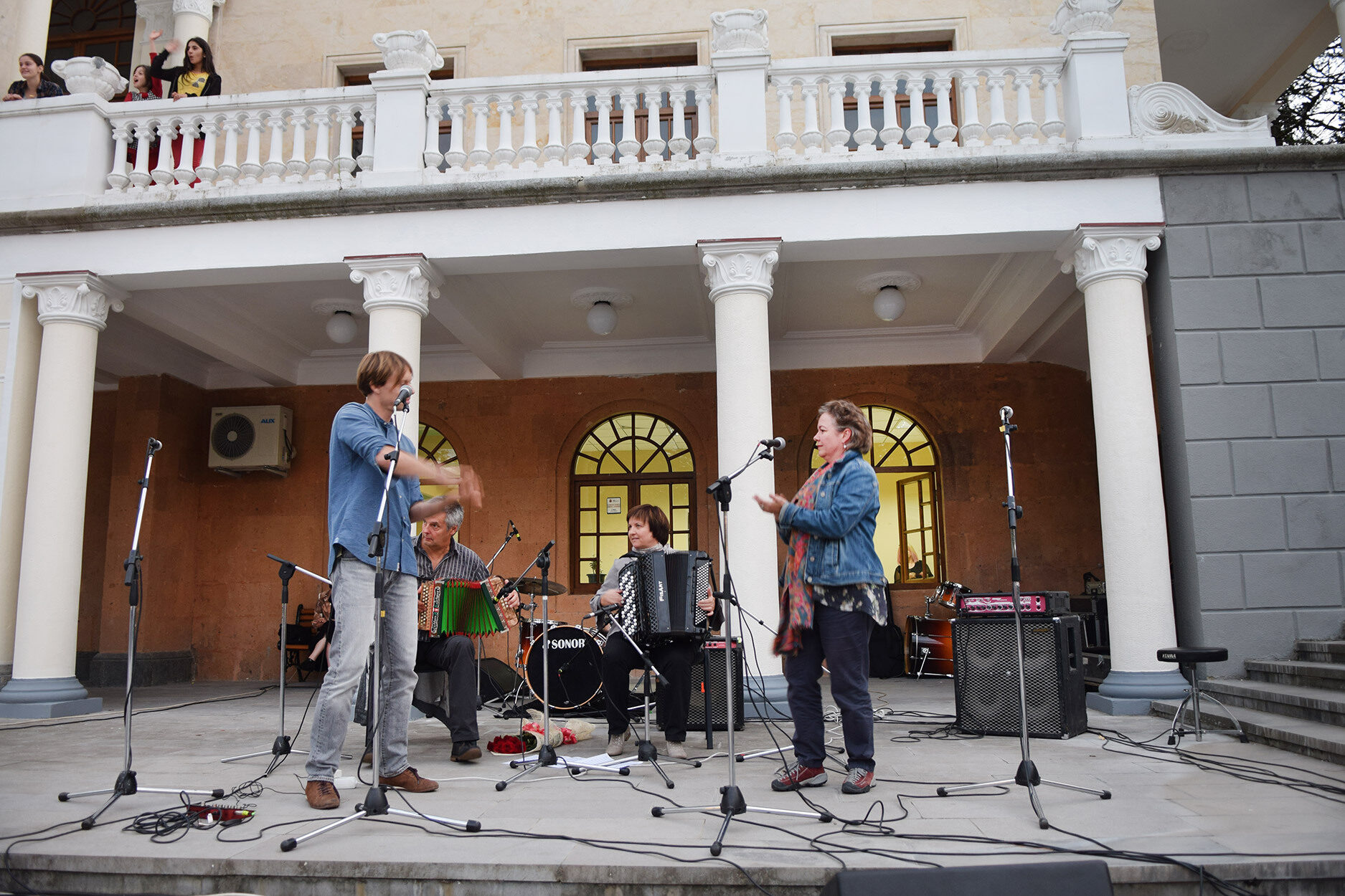 10 tsk 2017 Jennifer Mira Ackermann